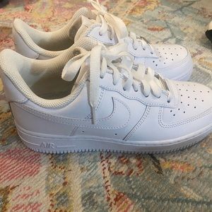 Worn once Nike Air forces white Womens size 6.5